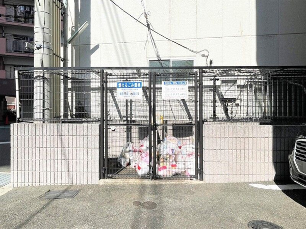 イルミオポストの写真