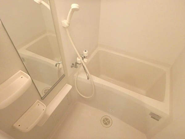 イルミオポストの浴室