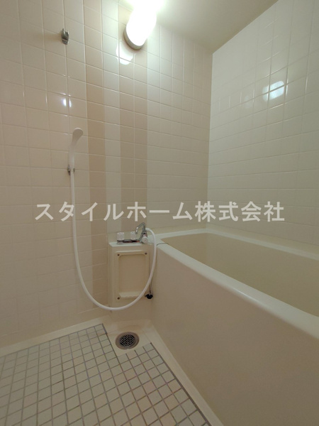 【アビタ・テラの浴室】