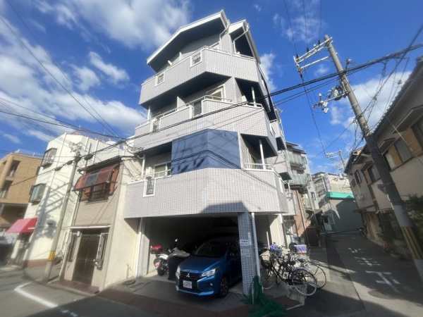 メイゾン姫島の外観
