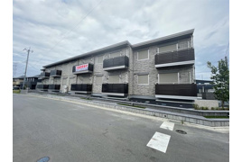 ウイングヒルズ陣場の外観