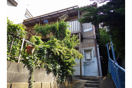 グローリア三崎の外観