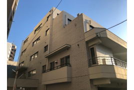 西新宿元木ビルの外観