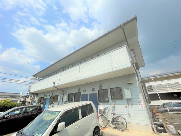 磯城郡田原本町大字藥王寺のハイツの外観