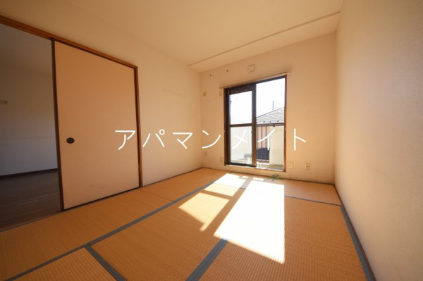 【グラスイン笹山の子供部屋】