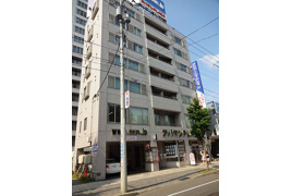 中島公園ステーションプラザの外観