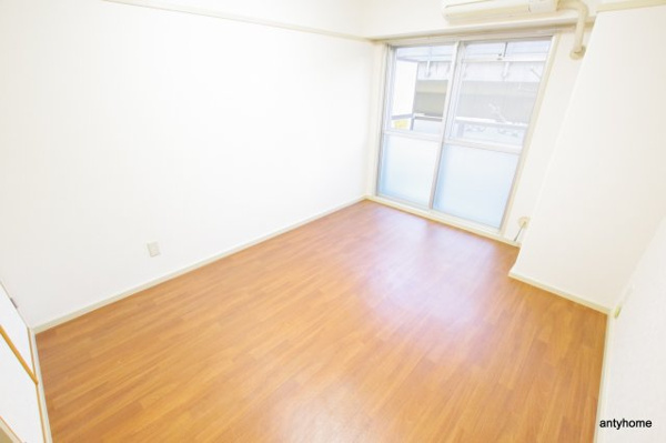 東三国グランドハイツ北　仲介手数料無料の洋室