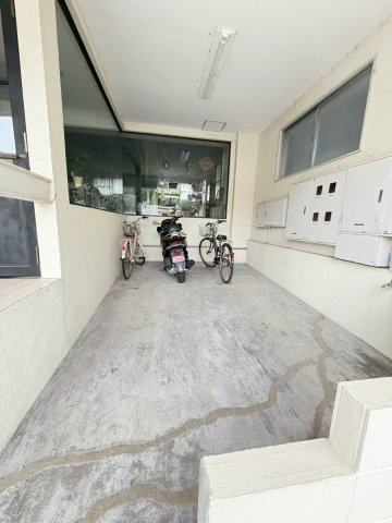 杉本ビルの駐車場