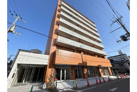 ふぁみーゆ平野の外観