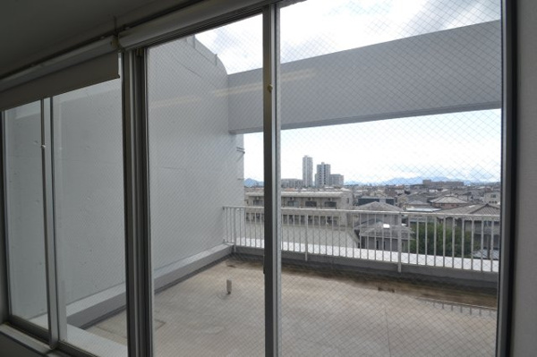 【アイビスプラザの内装】