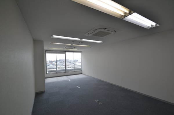 【アイビスプラザの内装】