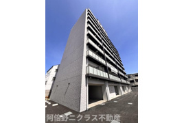 AND TERRACE 文の里の外観
