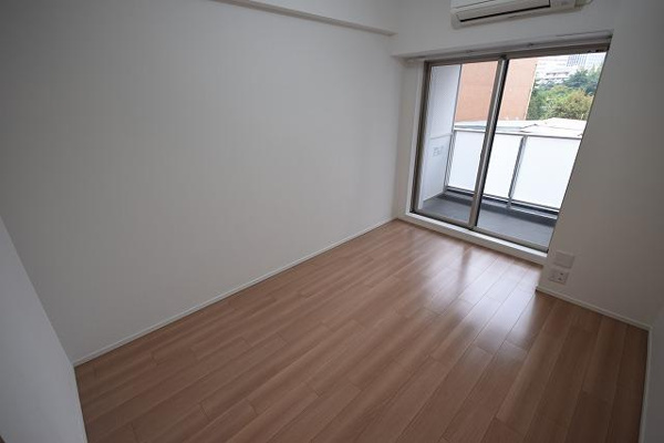 リンクハウス京町堀の居間