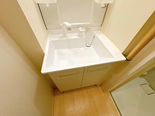 クレイノコンフォーティア　SRの洗面所