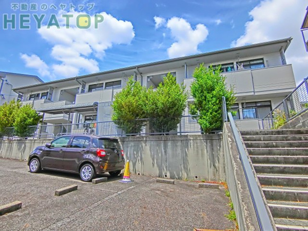 サニーヒルズ鳴丘B棟の画像