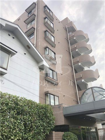 シェーンレーベン川口の外観