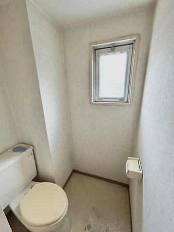 【ジョイタウンはるひ　一棟貸寮のトイレ】