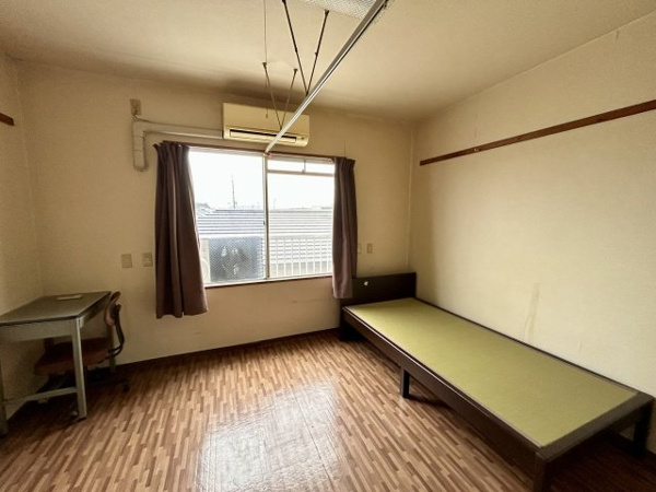 【ジョイタウンはるひ　一棟貸寮の内装】