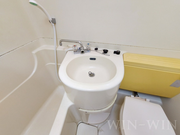 ハイシティ南松山の洗面所