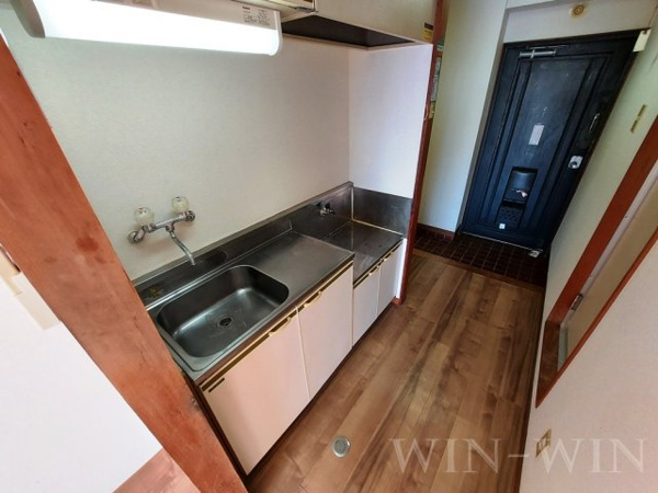 ハイシティ南松山のキッチン