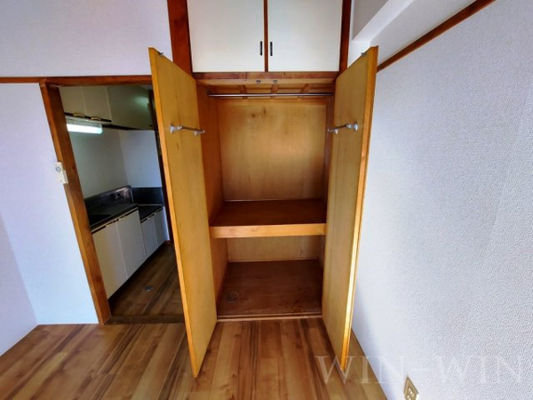 ハイシティ南松山の収納