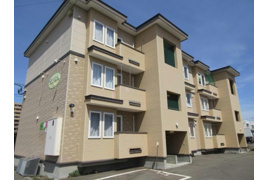 PETIE ROYALの外観