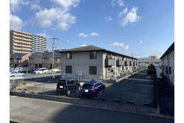 コスモステージの外観
