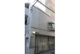 スタジオフラットの外観