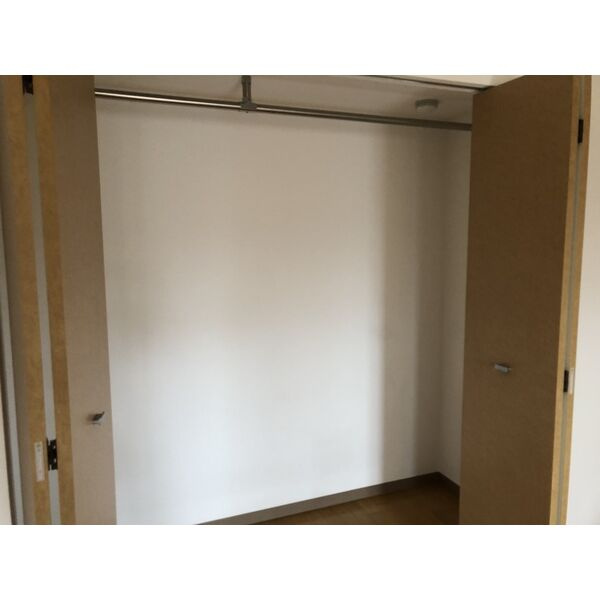 【サン・東山公園ウエストの収納】