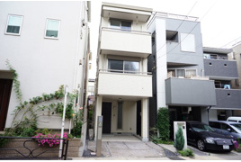 Rent House Honkomagomeの外観