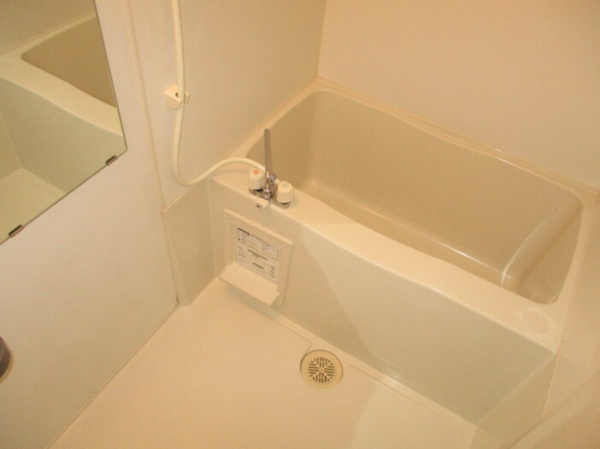 【ラルゴの浴室】