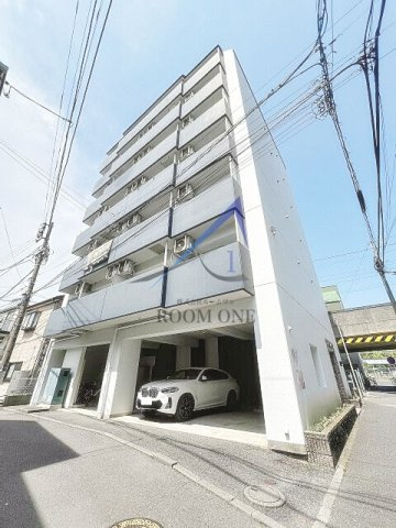 プラスパ鶴見の外観