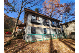 ホタカベースの外観