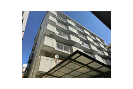 仁ビル202の外観