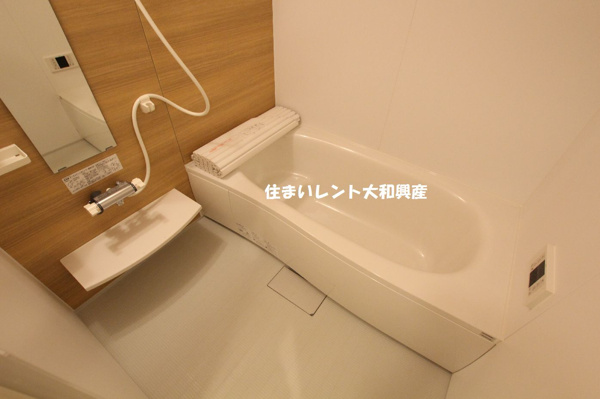 【コンフォートプラス・Tの浴室】