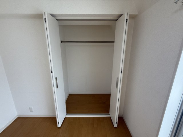 プラーフ湊川の収納