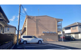 レオパレスシャトルエースの外観