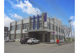 卸売センター貸事務所の外観