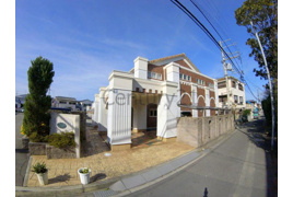 ルクラージュ花屋敷の外観