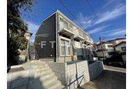 船橋市三山のアパートの外観