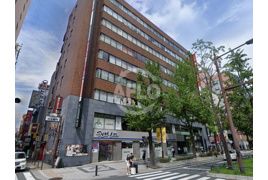 難波日興ビルの外観