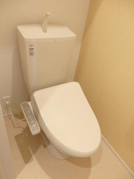 【グランド　ソレーユのトイレ】