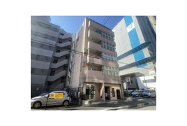 長谷川ビル4階の外観