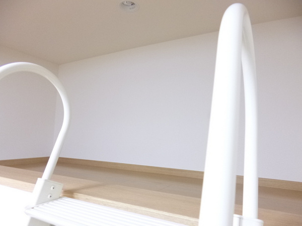 サンステージ諏訪の居間