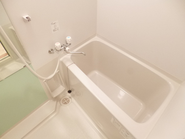 サンステージ諏訪の浴室