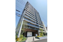 レーベン徳山ONE LUXEの外観