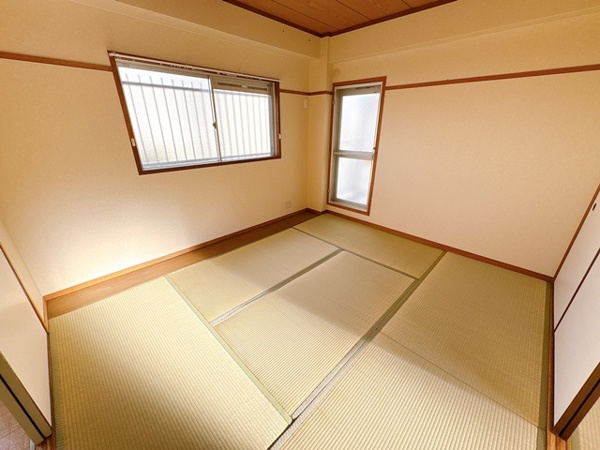 谷川第2マンションの寝室