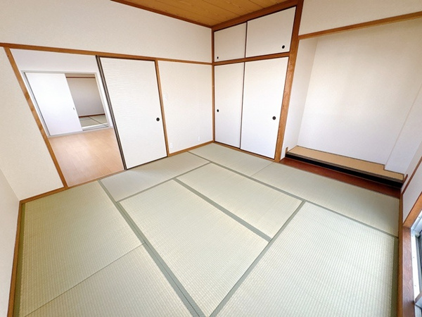 谷川第2マンションの和室