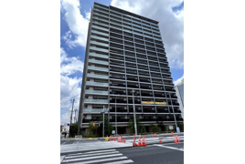 ポレスター駅東公園ザ・タワーの外観