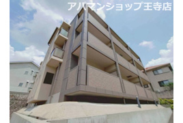 エスポワール三郷の外観